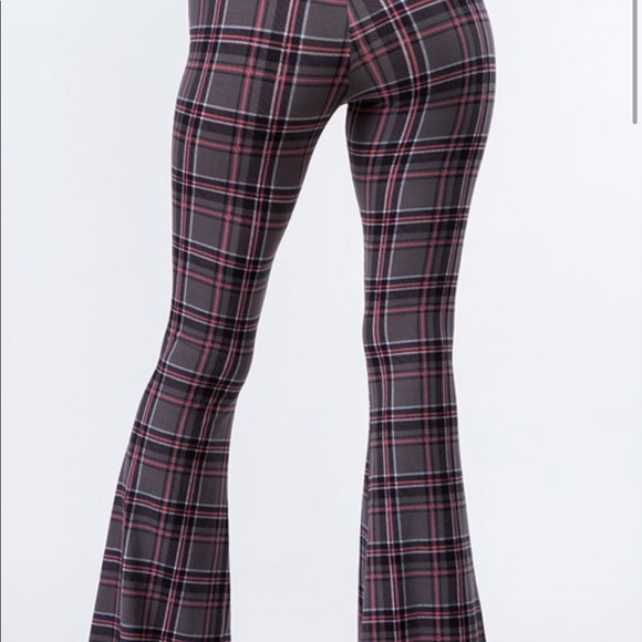 Clothes - Picture 2 of 6